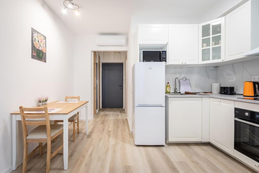 Oaks Studio With Balcony Budapest Eksteriør bilde